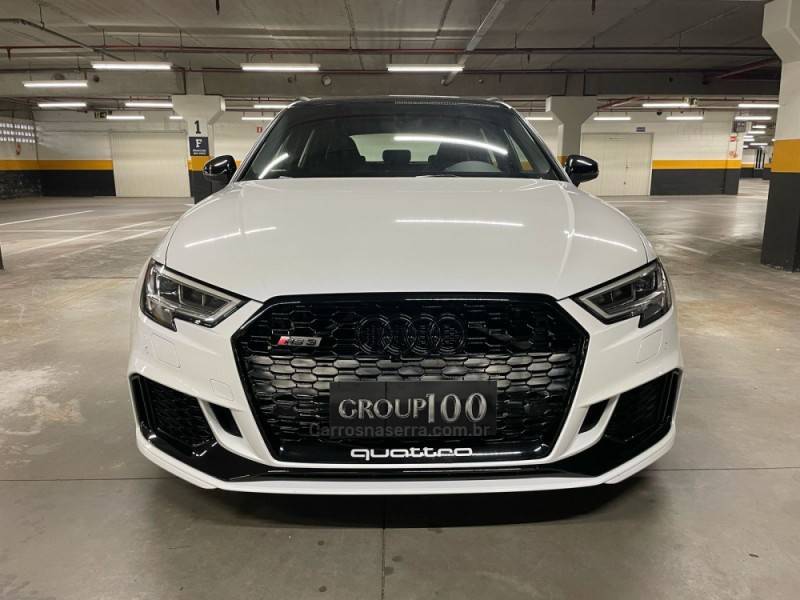 AUDI - RS3 - 2018/2018 - Branca - R$ 369.000,00