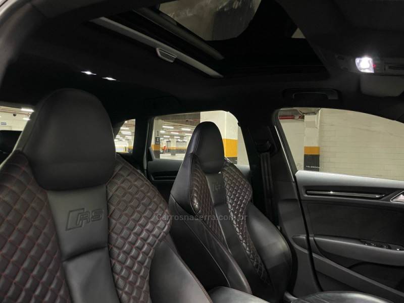 AUDI - RS3 - 2018/2018 - Branca - R$ 369.000,00