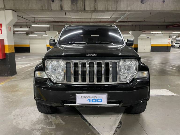 JEEP - CHEROKEE - 2010/2010 - Preta - R$ 65.000,00