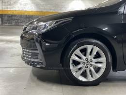 TOYOTA - COROLLA - 2018/2018 - Preta - R$ 94.900,00