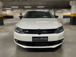 VOLKSWAGEN - JETTA - 2013/2013 - Branca - R$ 80.000,00