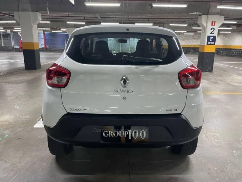 RENAULT - KWID - 2021/2021 - Branca - R$ 42.500,00