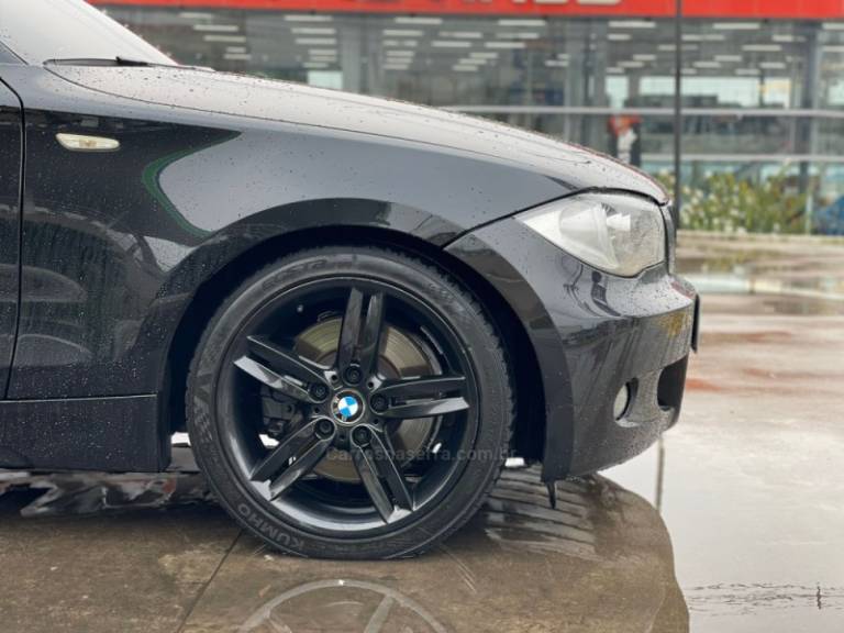 BMW - 130I - 2009/2009 - Preta - R$ 102.000,00