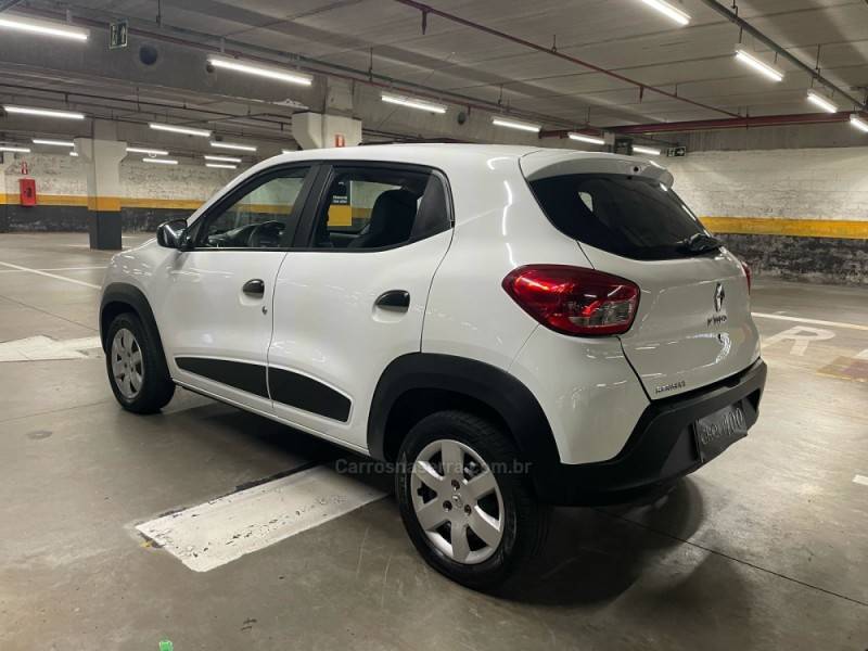 RENAULT - KWID - 2021/2021 - Branca - R$ 42.500,00