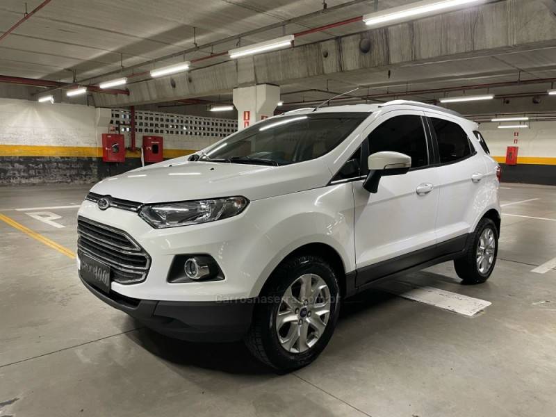 FORD - ECOSPORT - 2015/2015 - Branca - R$ 59.900,00