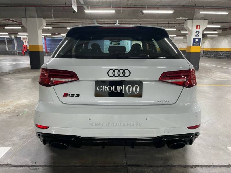 AUDI - RS3 - 2018/2018 - Branca - R$ 369.000,00