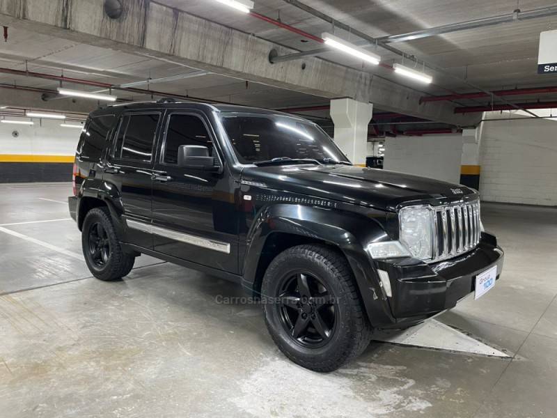 JEEP - CHEROKEE - 2010/2010 - Preta - R$ 65.000,00